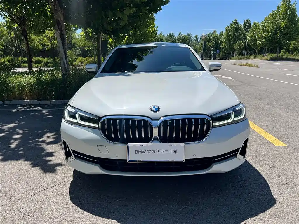 BMW 5 Series 2023