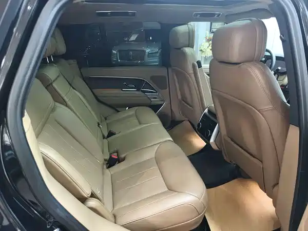 Land Rover Range Rover 2023
