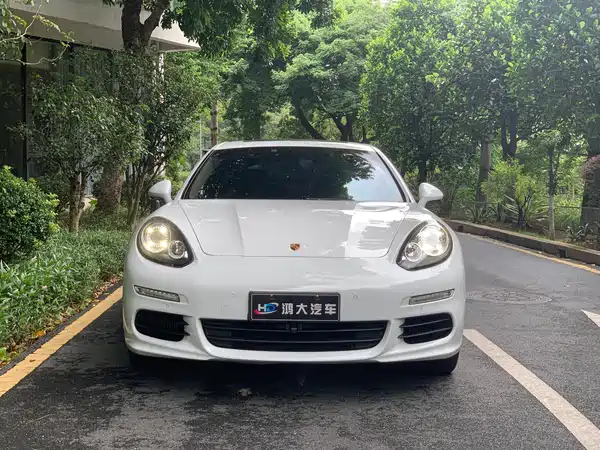 Porsche Panamera 2015