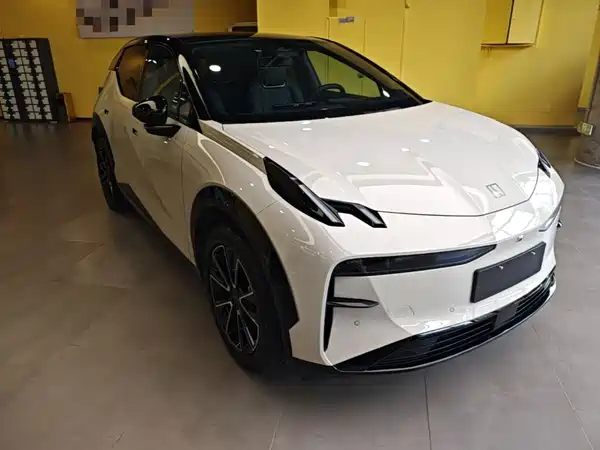 Zeekr X 2023