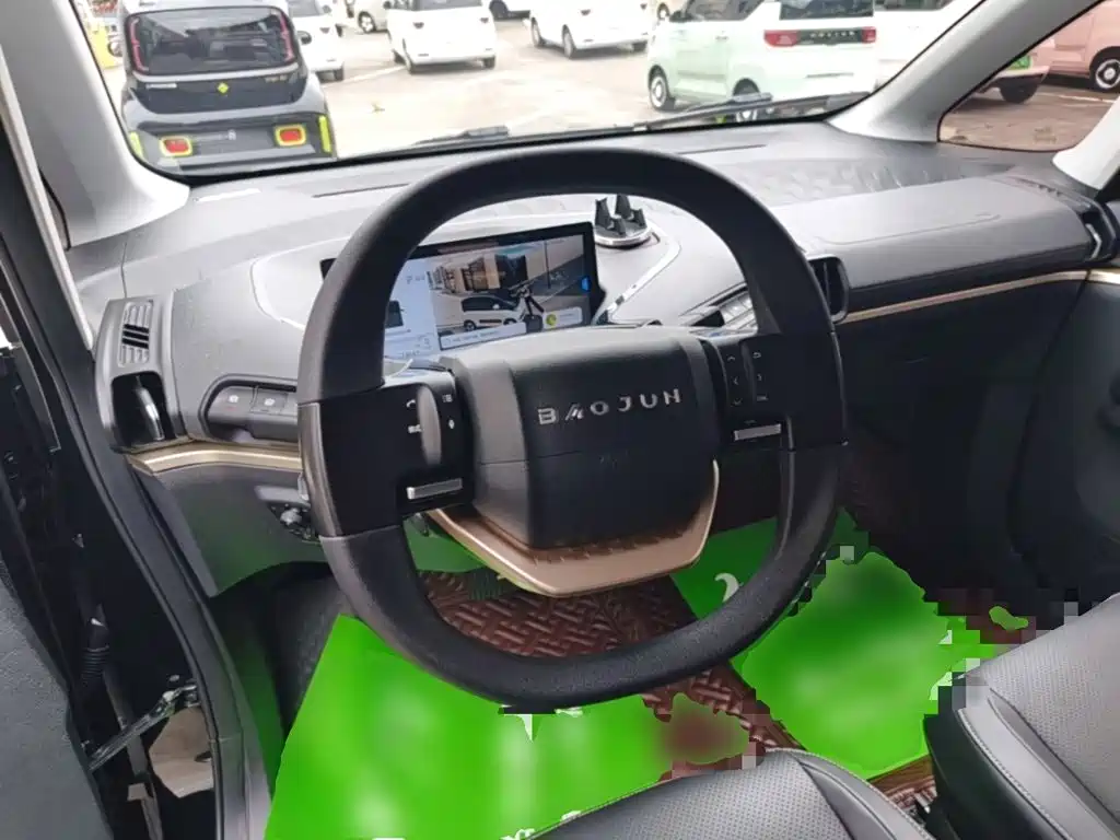 Baojun KiWi EV 2022 — фото 11
