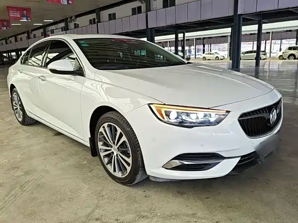 Buick Regal 2020