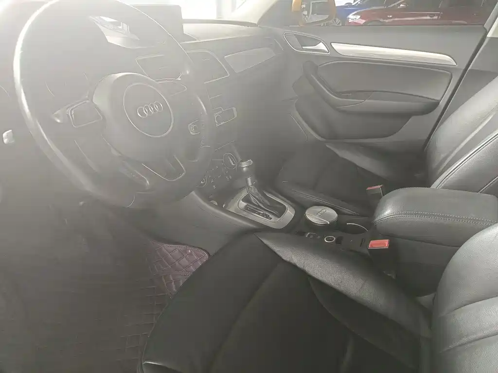 Audi Q3 2016