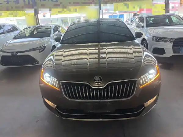 Skoda Superb 2016