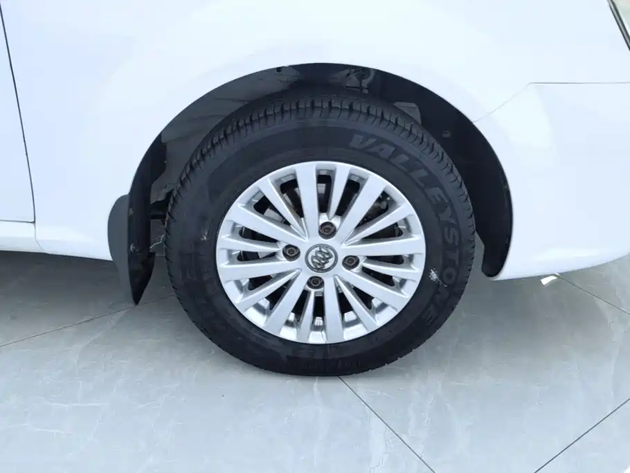 Buick Excelle 2016