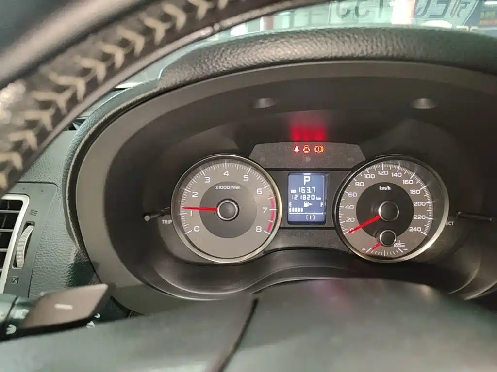 Subaru Forester 2017 — фото 12