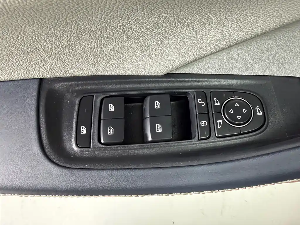 BYD Qin PLUS 2023 — фото 15