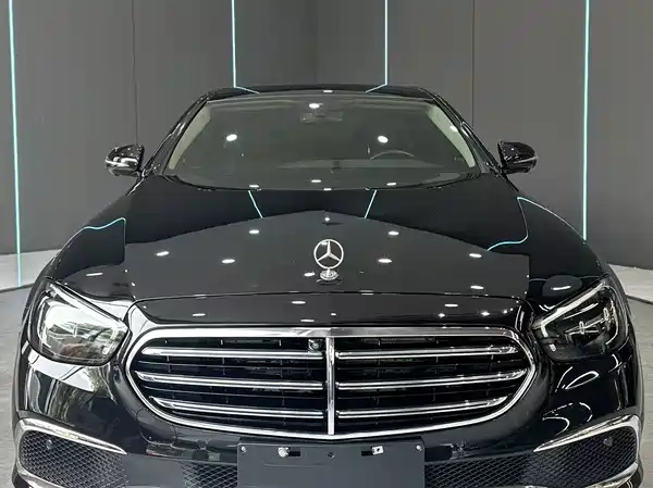 Mercedes-Benz E-Class 2023