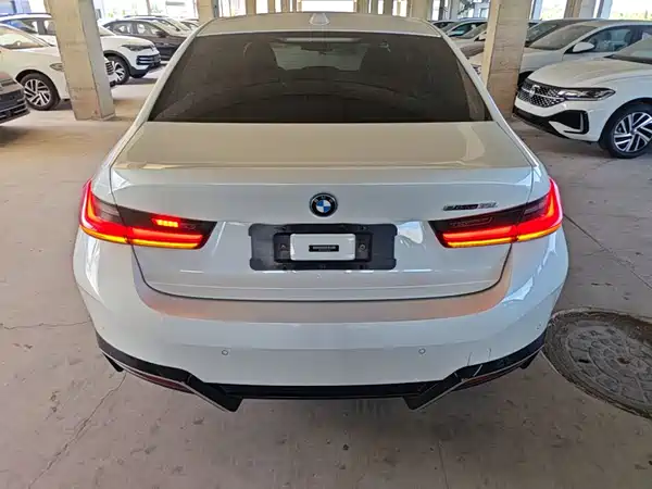 BMW i3 2023