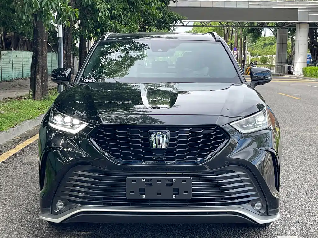Toyota Crown Kluger 2026