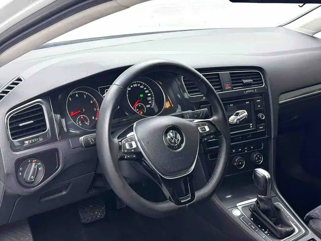 Volkswagen Golf 2018