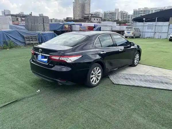 Toyota Camry 2019