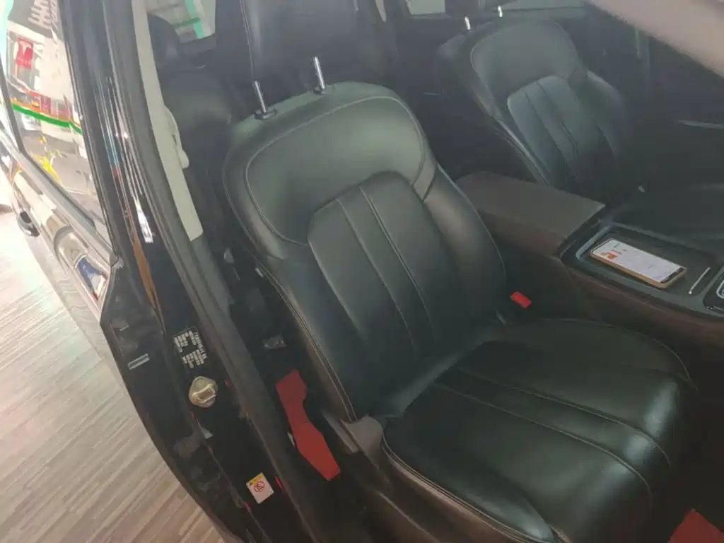 GAC Trumpchi M6 2022 — фото 25