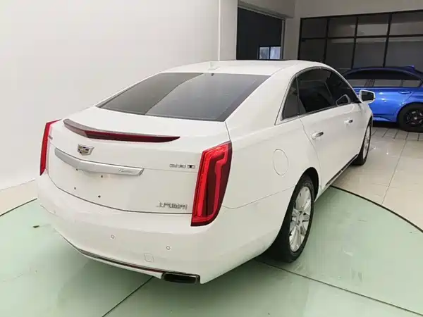 Cadillac XTS 2016