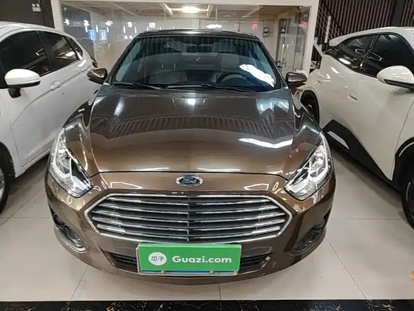 Ford Escort 2016