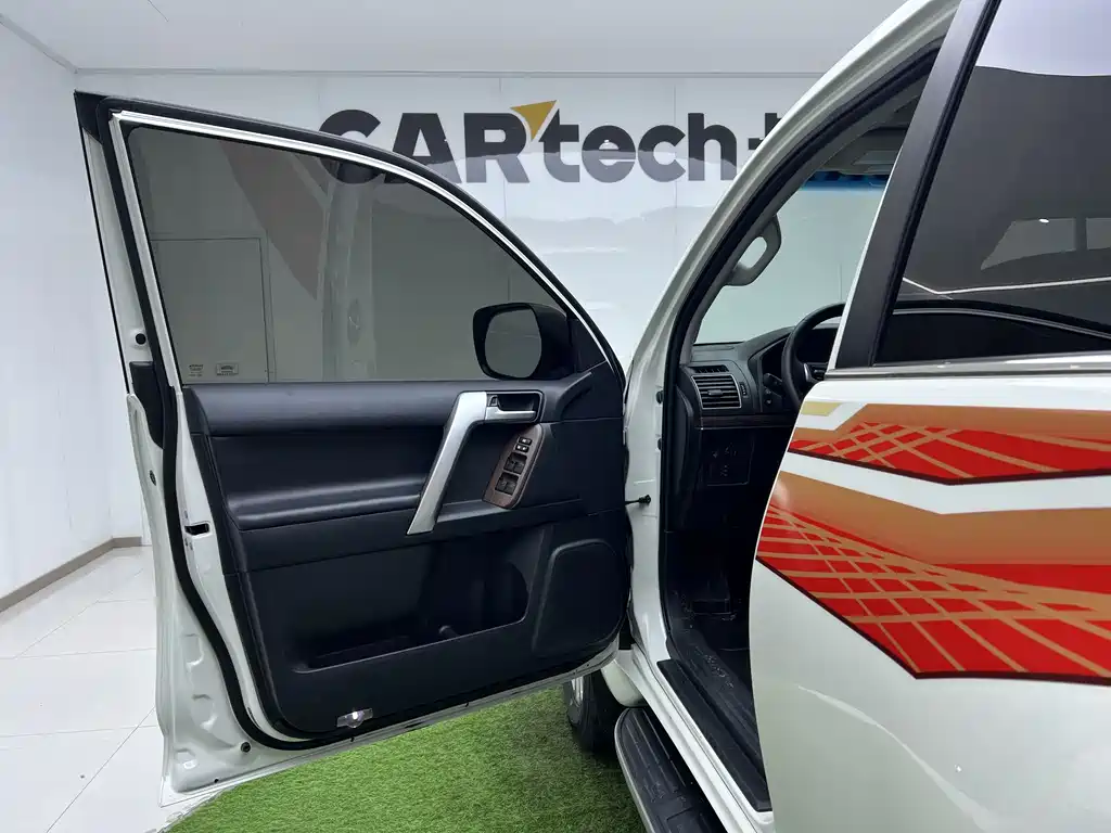 Toyota Prado 2019 — фото 14