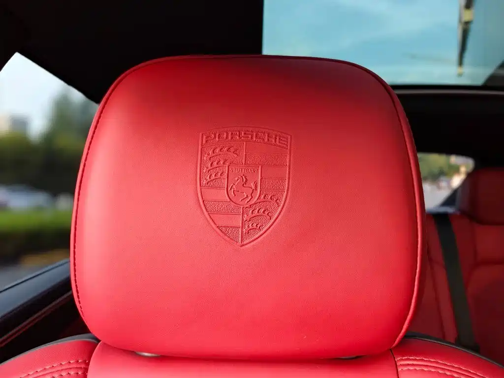 Porsche Macan 2021 — фото 22