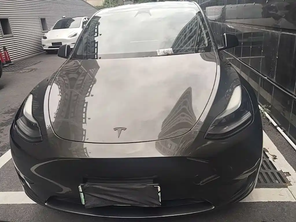 Tesla Model Y 2022 — фото 3