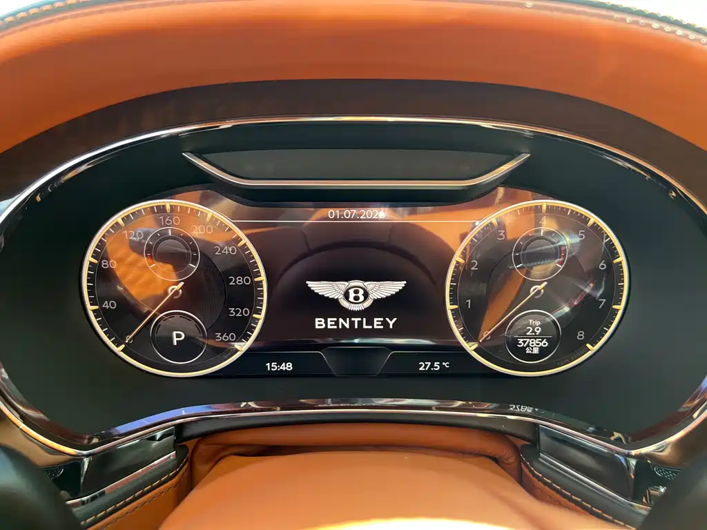 Bentley Flying Spur 2022 — фото 24