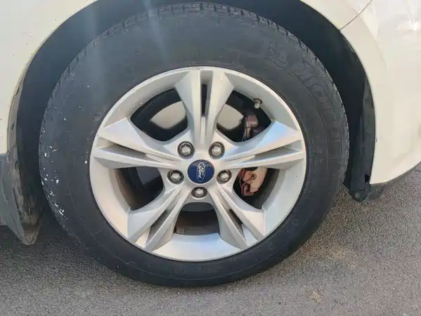 Ford Focus 2014