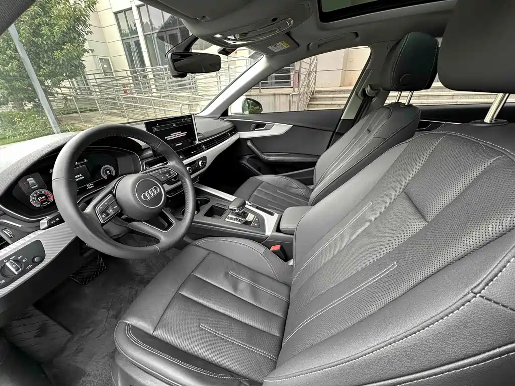 Audi A4L 2022 — фото 14