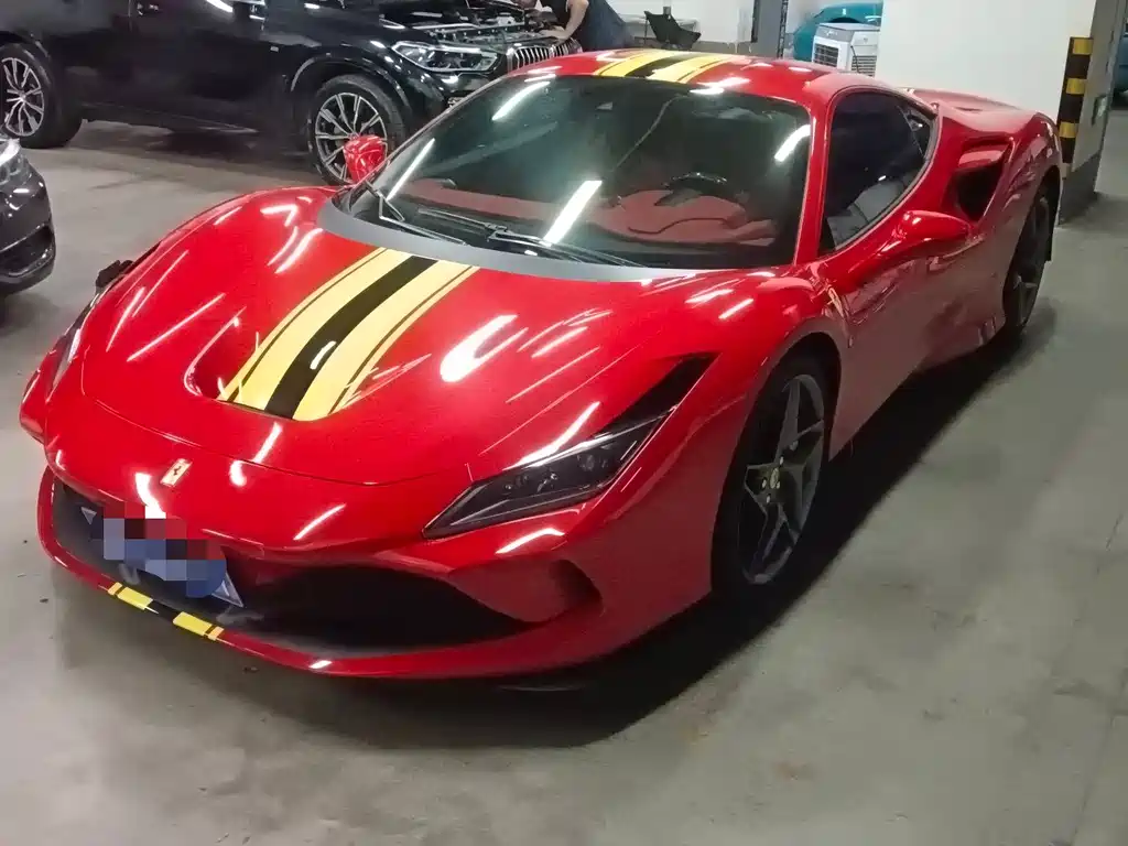 Ferrari F8 2022 — фото 1
