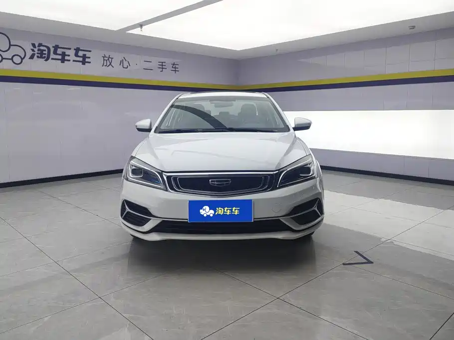 Geely Emgrand 2019