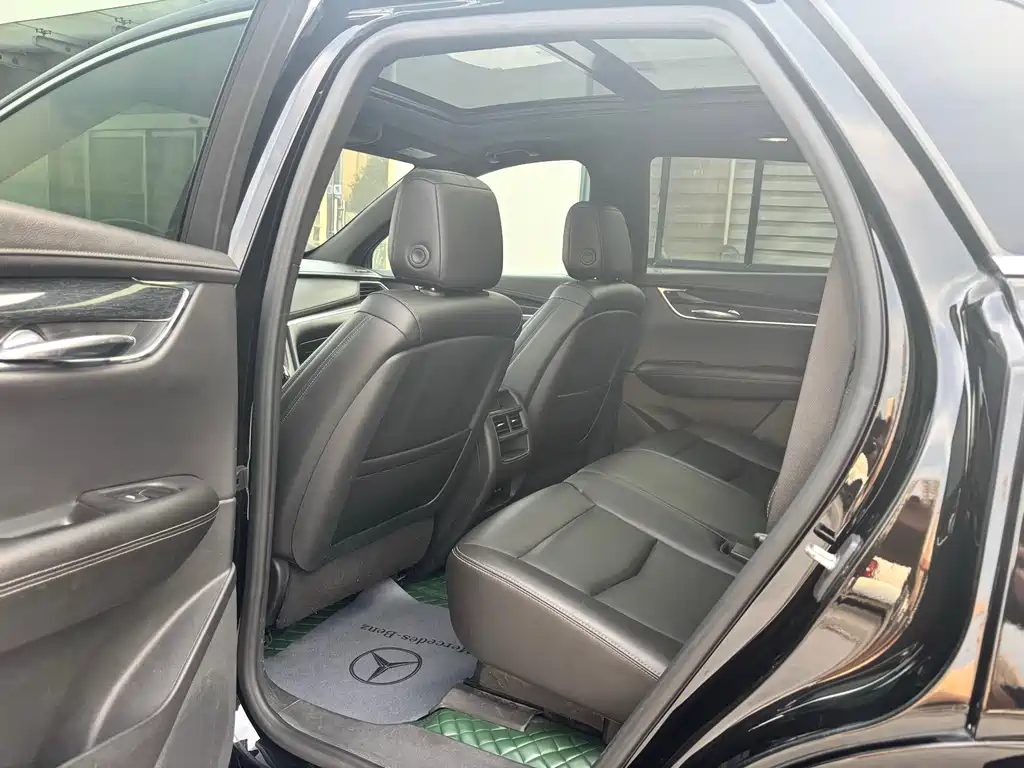 Cadillac XT5 2021 — фото 10