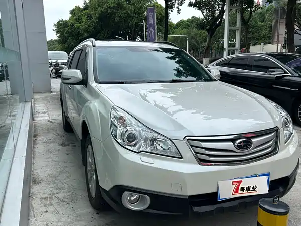 Subaru Outback 2010