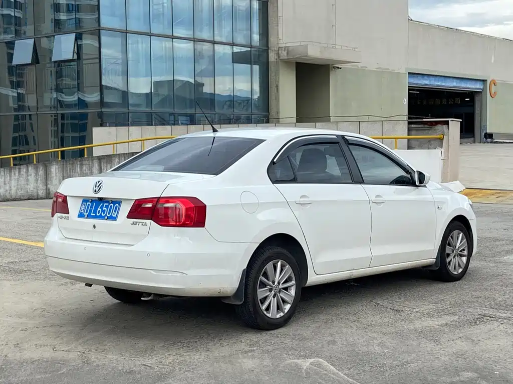 Volkswagen Jetta 2016