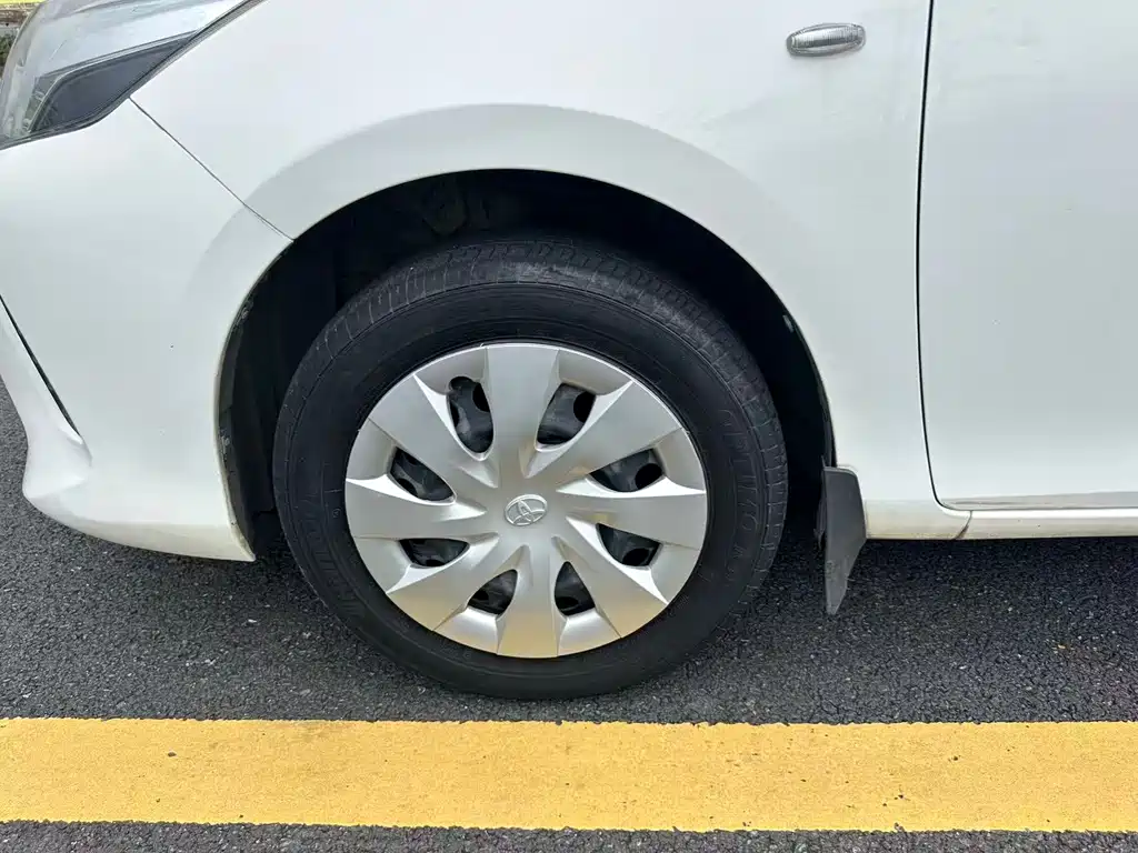 Toyota Vios 2018 — фото 19