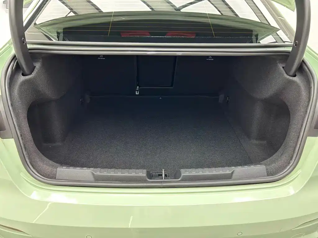 Audi A3 2022 — фото 19