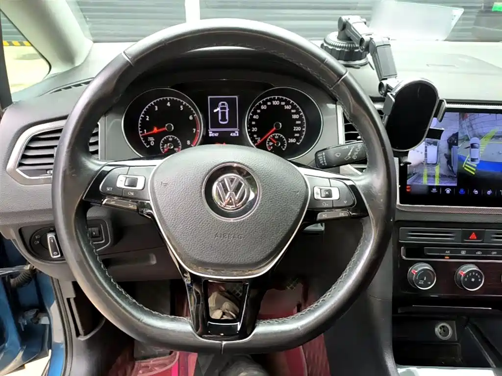 Volkswagen Golf Sportsvan 2017 — фото 11