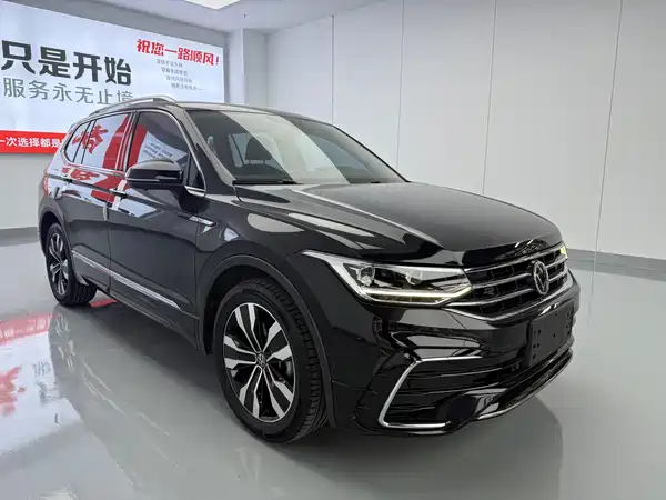 Volkswagen Tiguan L 2022