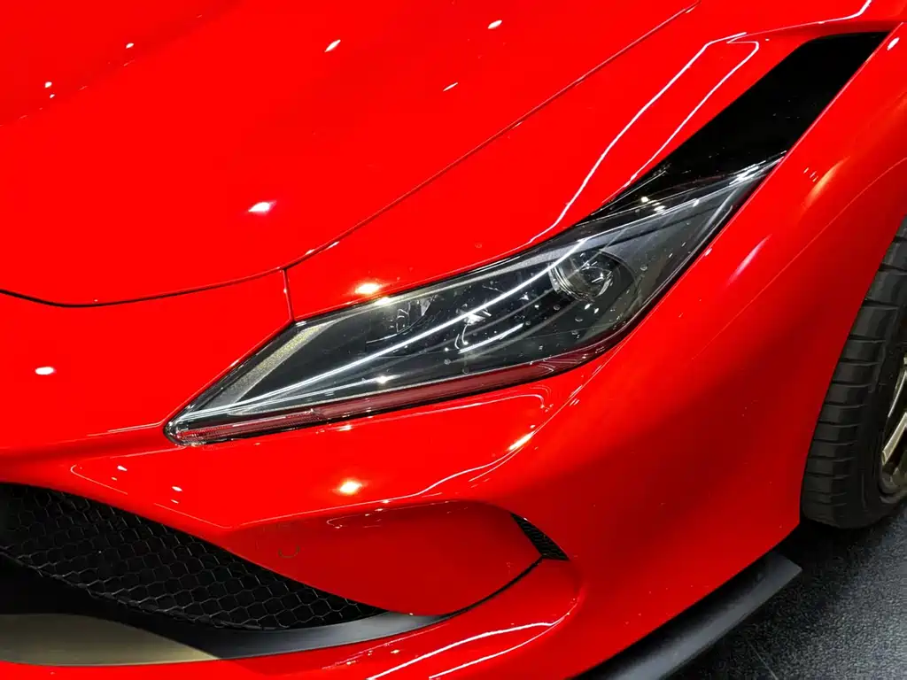Ferrari F8 2022 — фото 10