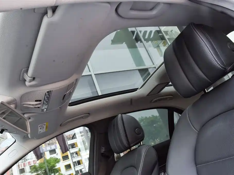 Mercedes-Benz C-Class 2015 — фото 14