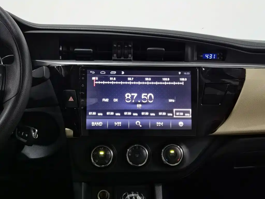 Toyota Levin 2015 — фото 12