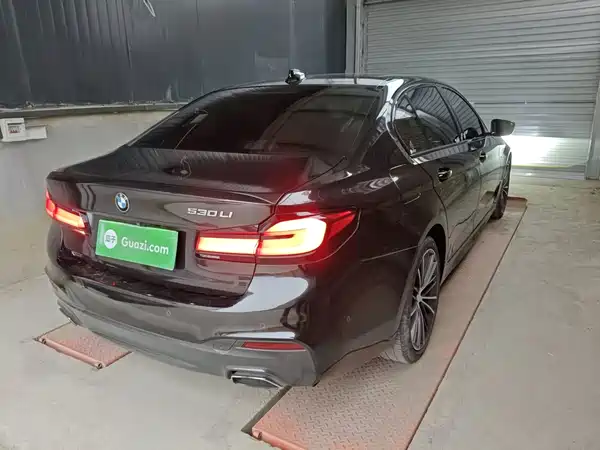 BMW 5 Series 2019