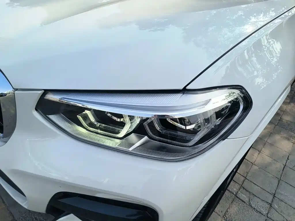 BMW X4 2021 — фото 24