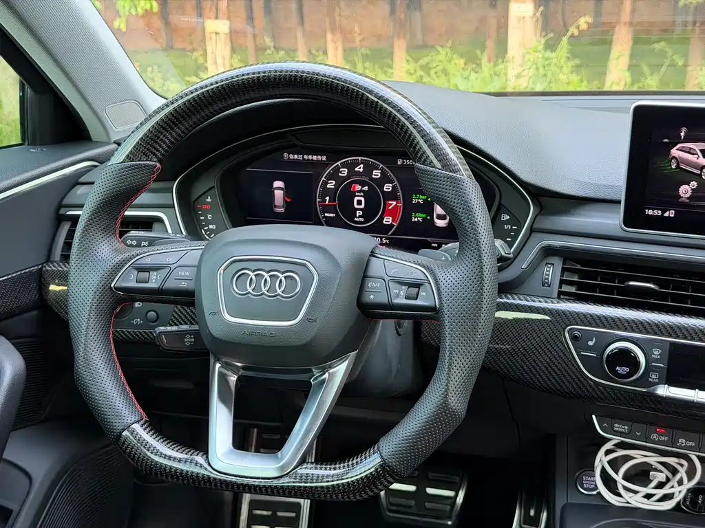 Audi A4 2018 — фото 4