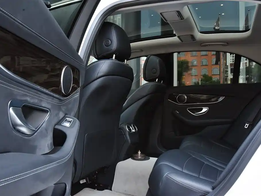 Mercedes-Benz C-Class 2015 — фото 10