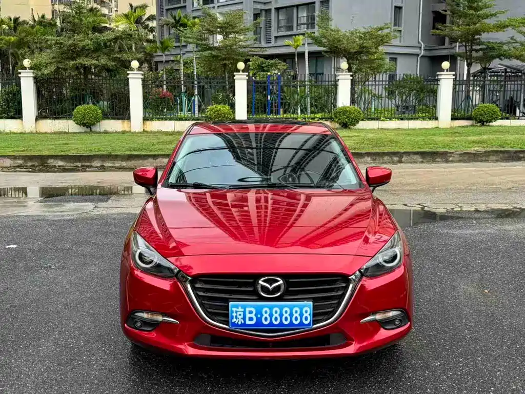 Mazda 3 Axela 2019