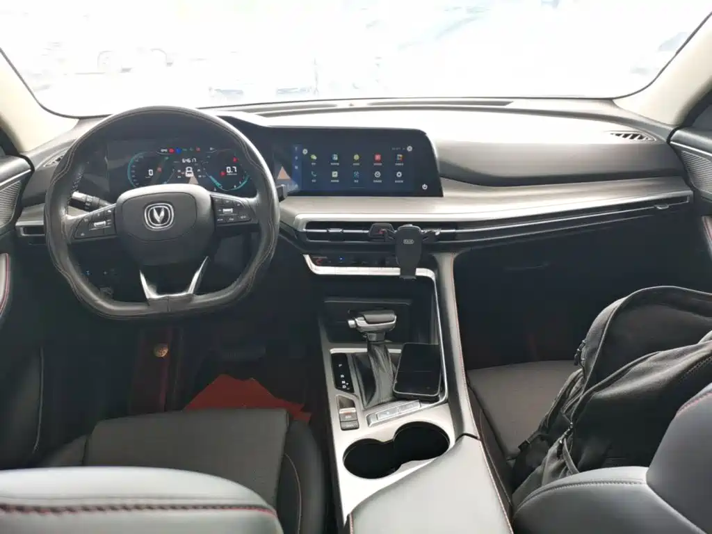 Changan CS35PLUS 2022 — фото 10