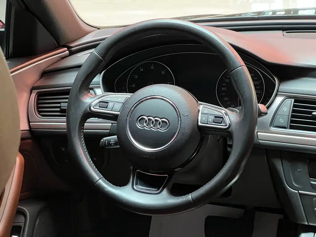 Audi A6L 2016 — фото 9