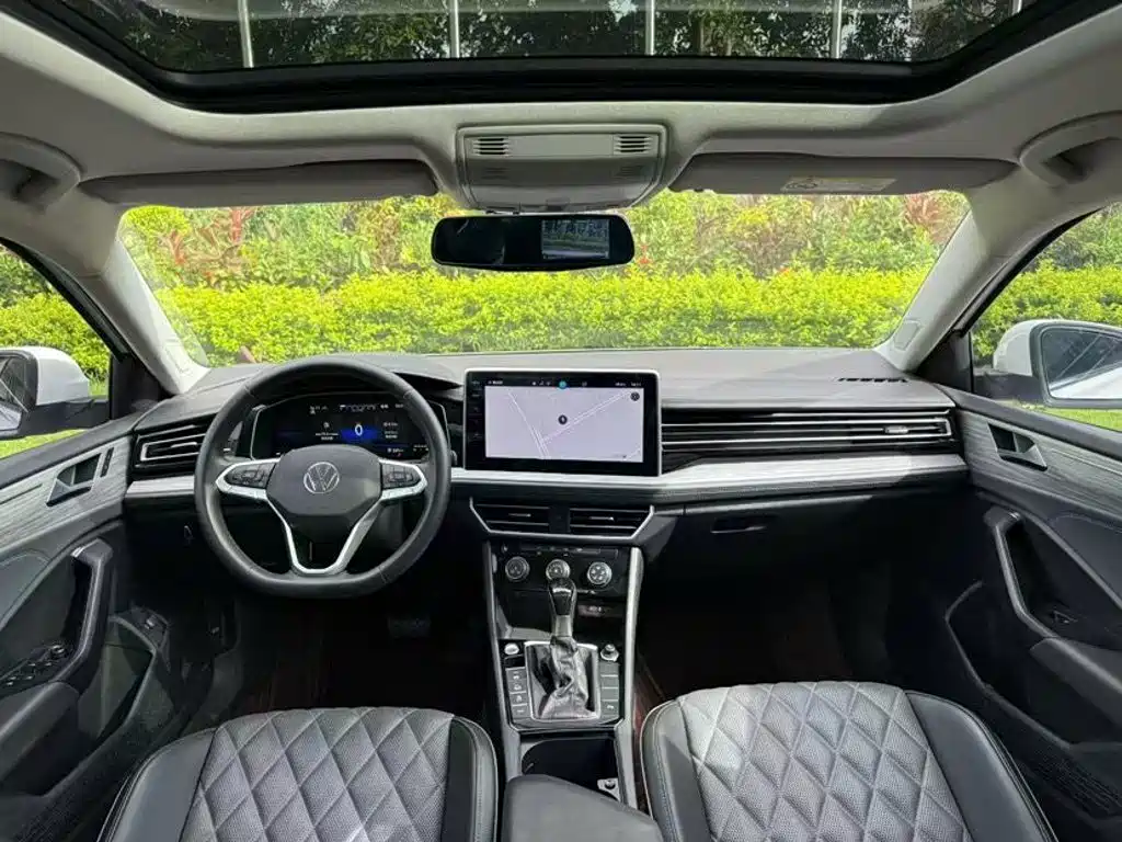 Volkswagen Sagitar 2023