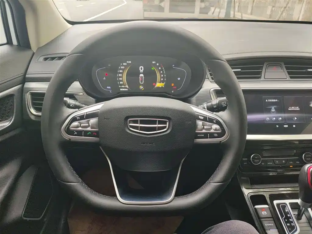 Geely Emgrand GS 2021 — фото 11