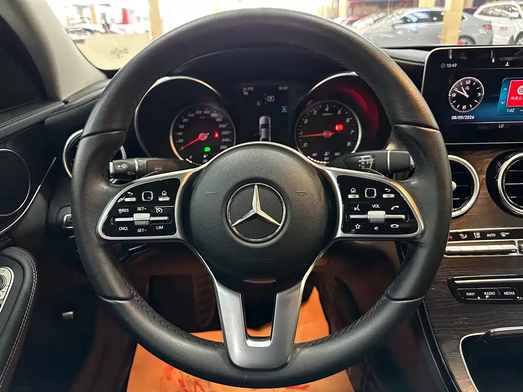 Mercedes-Benz C-Class 2019 — фото 10