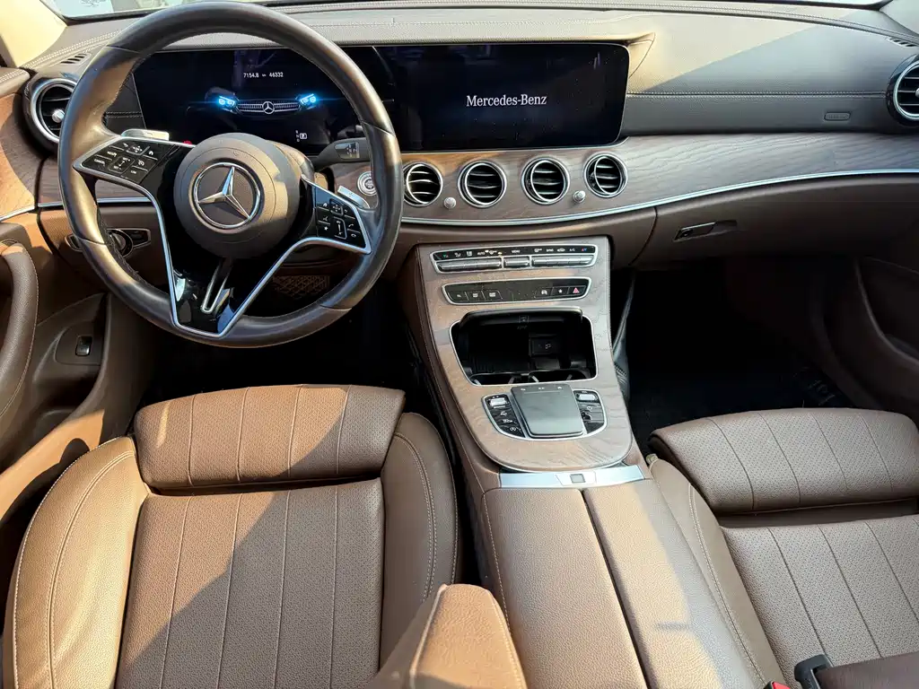 Mercedes-Benz E-Class 2020 — фото 9
