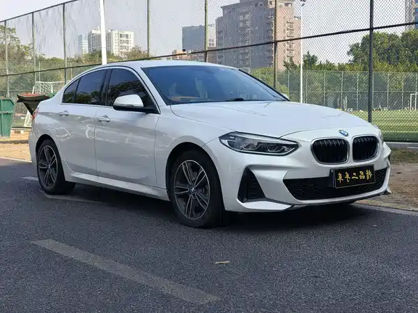 BMW 1 Series 2021