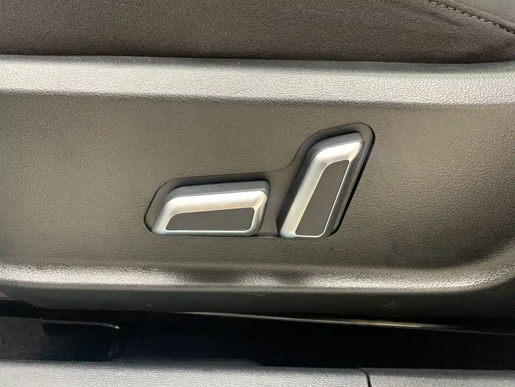 Haval H6 2023 — фото 13